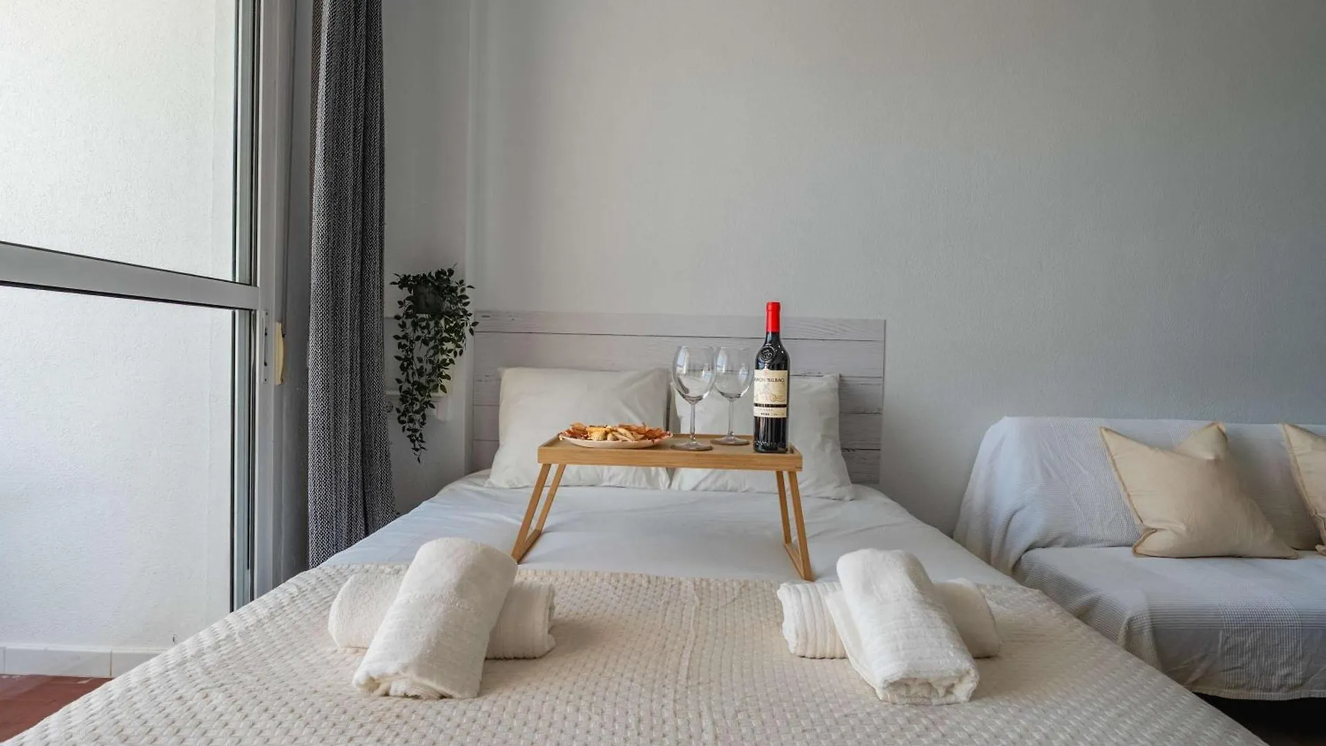 Apartment Sol Arena Y Mar First Line Beach Studio Torremolinos